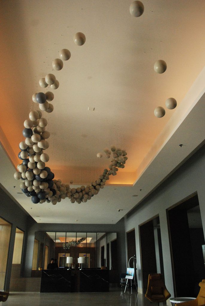 Holon, installation for Le Meridien by Rekha Goyal